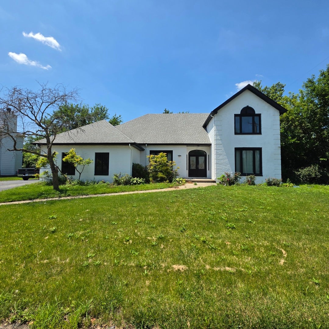 202 Roberts Cove Drive — photo