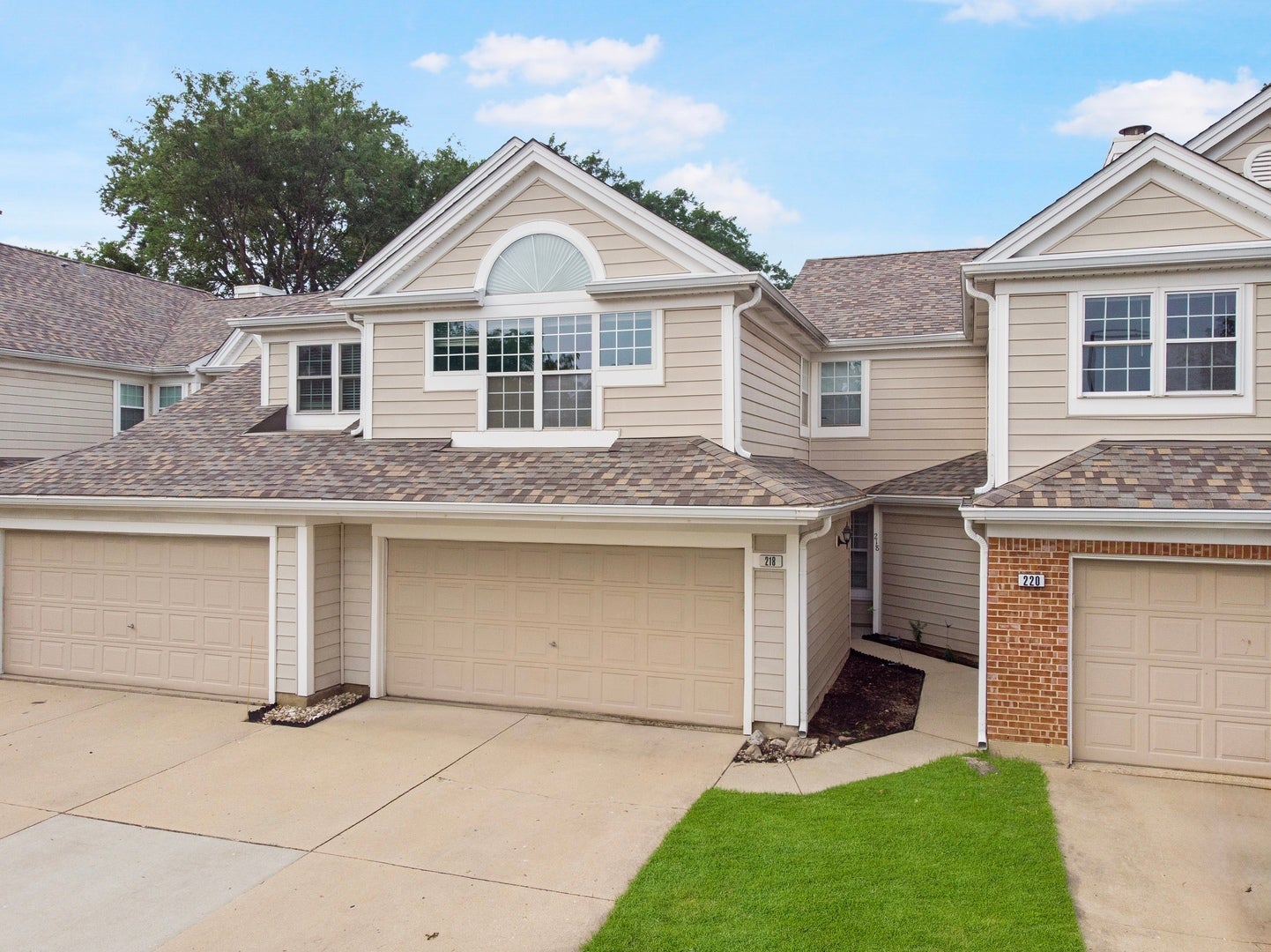 218 Woodstone Drive — photo