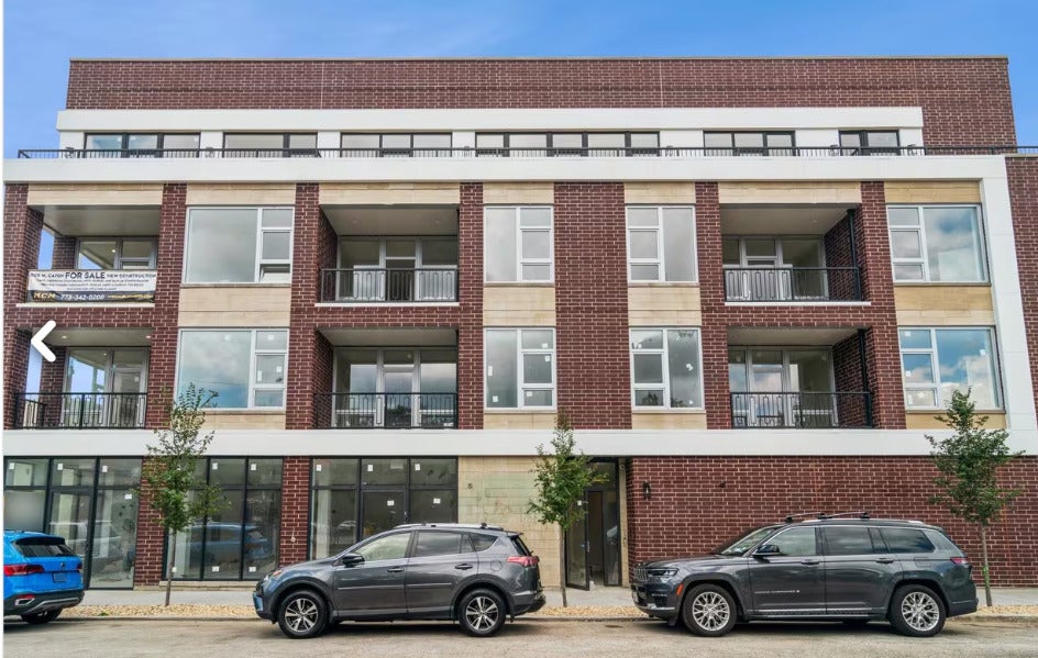 2105 W Caton Street 302 — photo