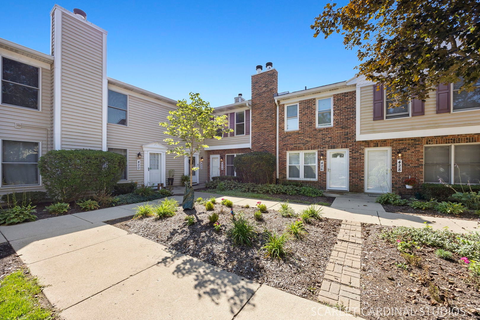 424 Kensington Court — photo