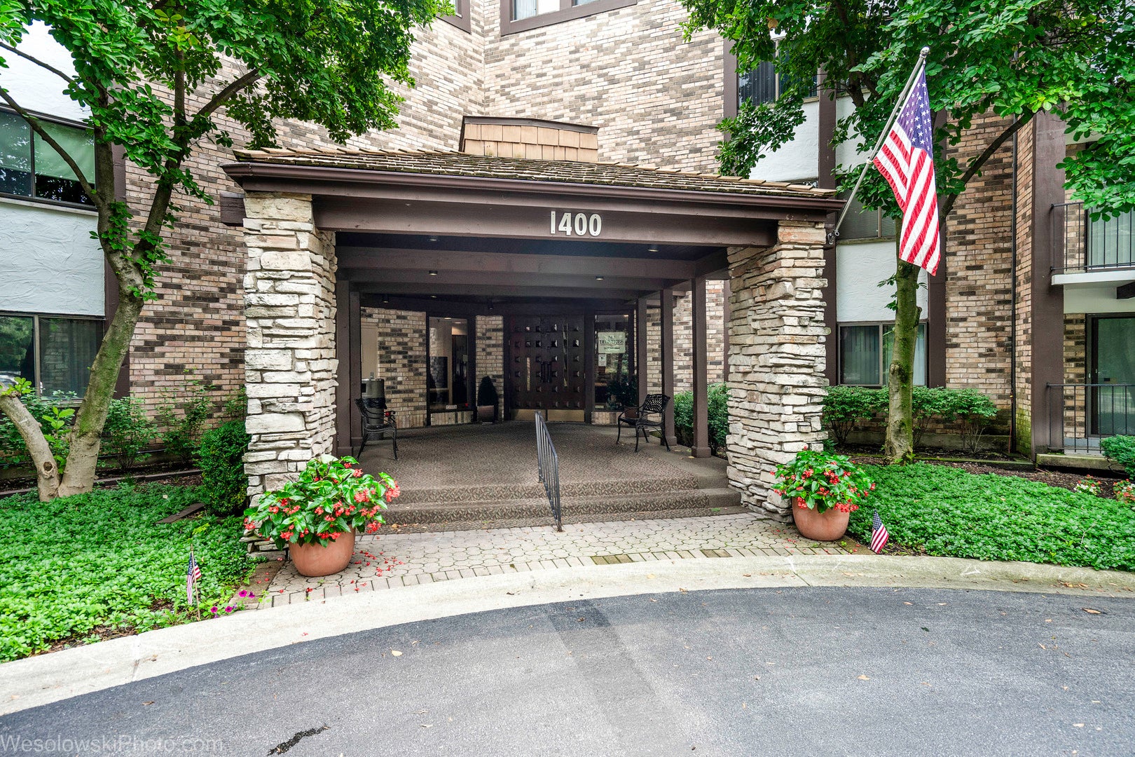 1400 N Yarmouth Place 413 — photo