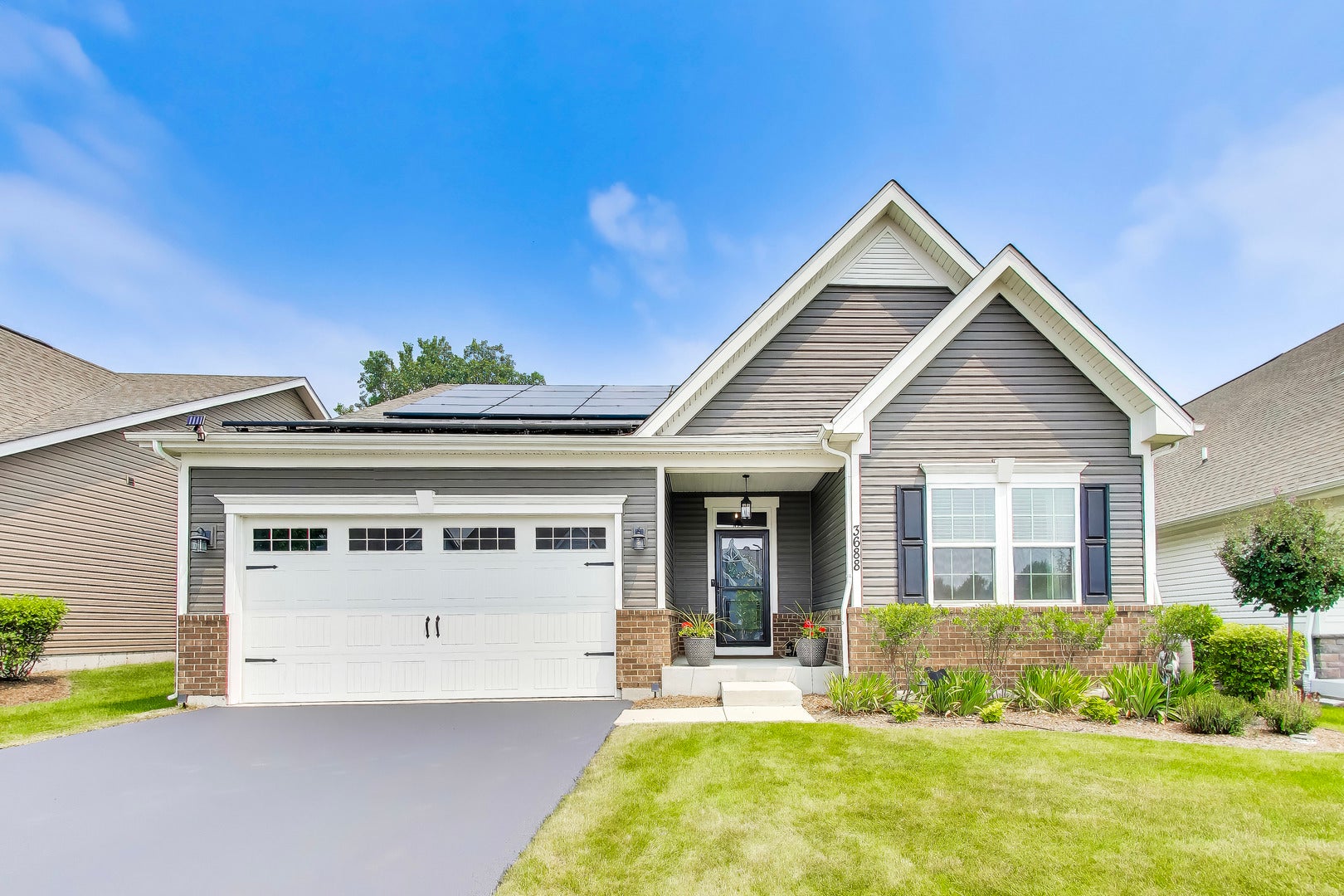 3688 Reddington Circle — photo
