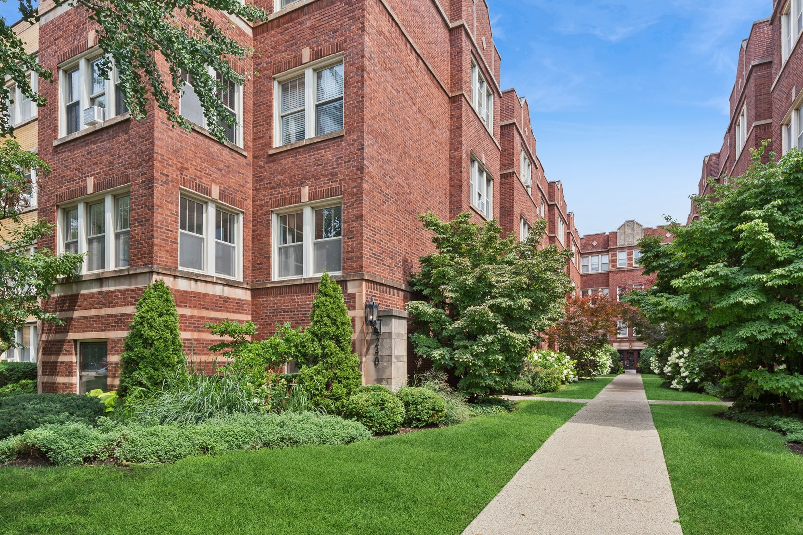 240 S Maple Avenue 3W — photo