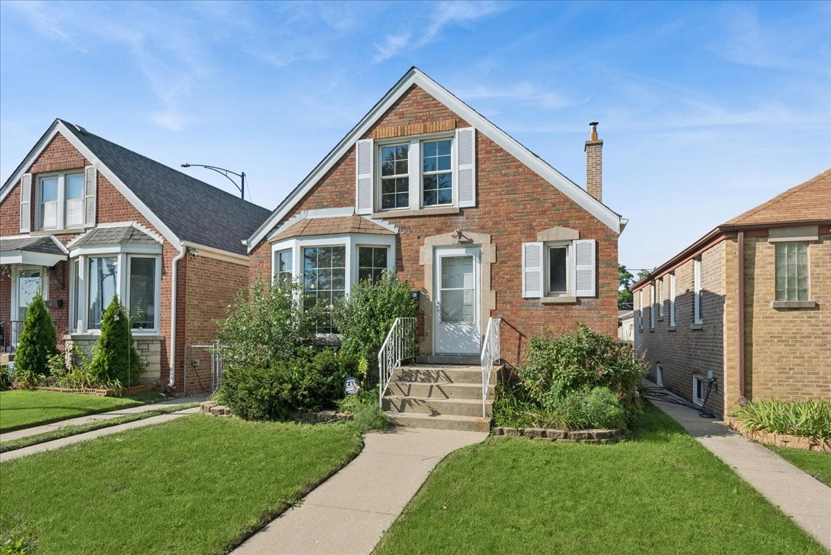 6354 W Cuyler Avenue — photo