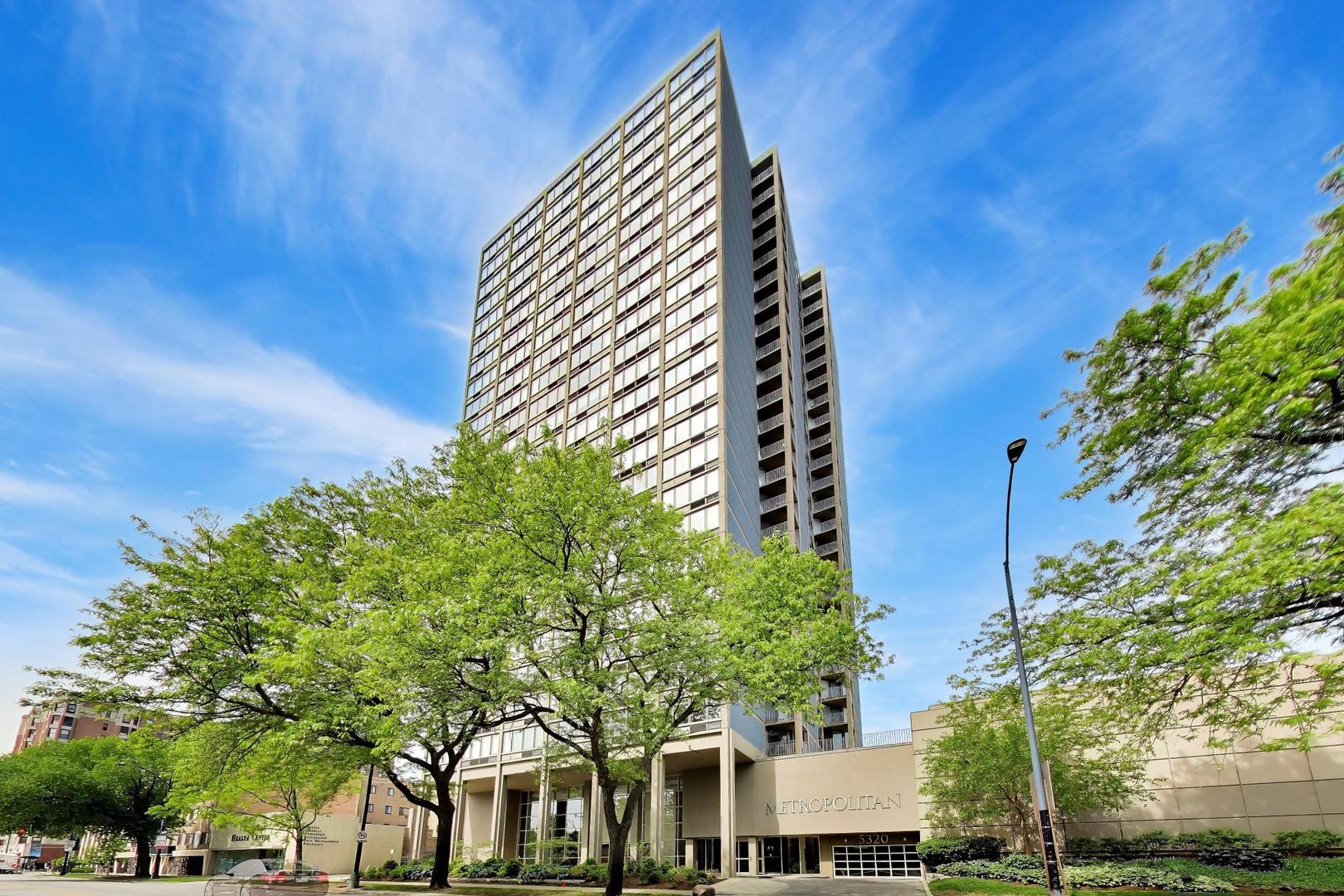 5320 N Sheridan Road 1509 — photo