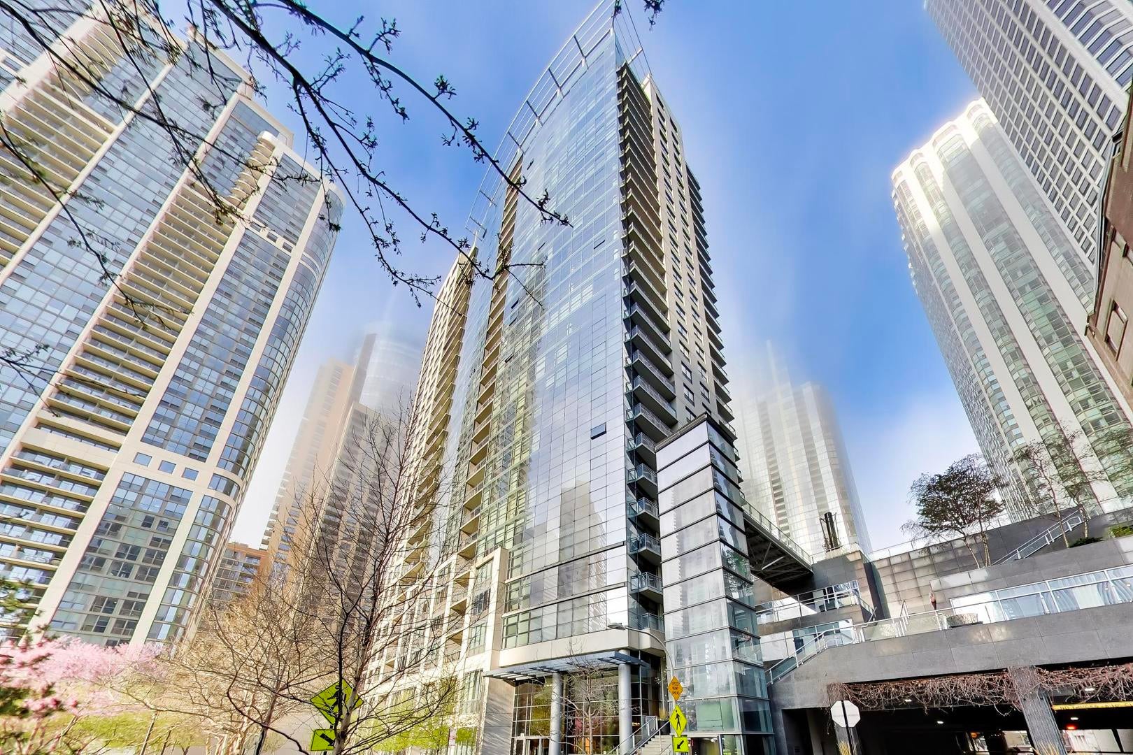 201 N Westshore Drive 407 — photo