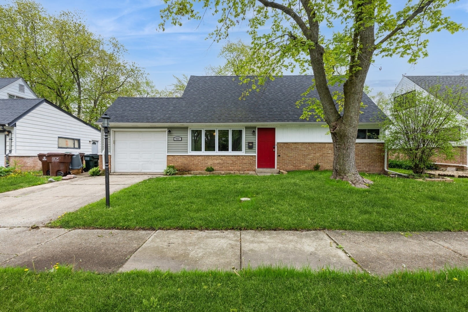 433 Wildwood Drive — photo