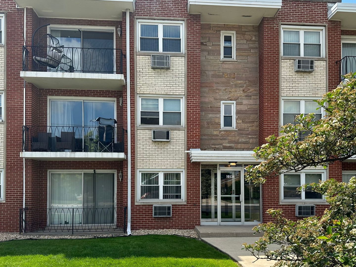 10524 S Pulaski Road 3SE — photo