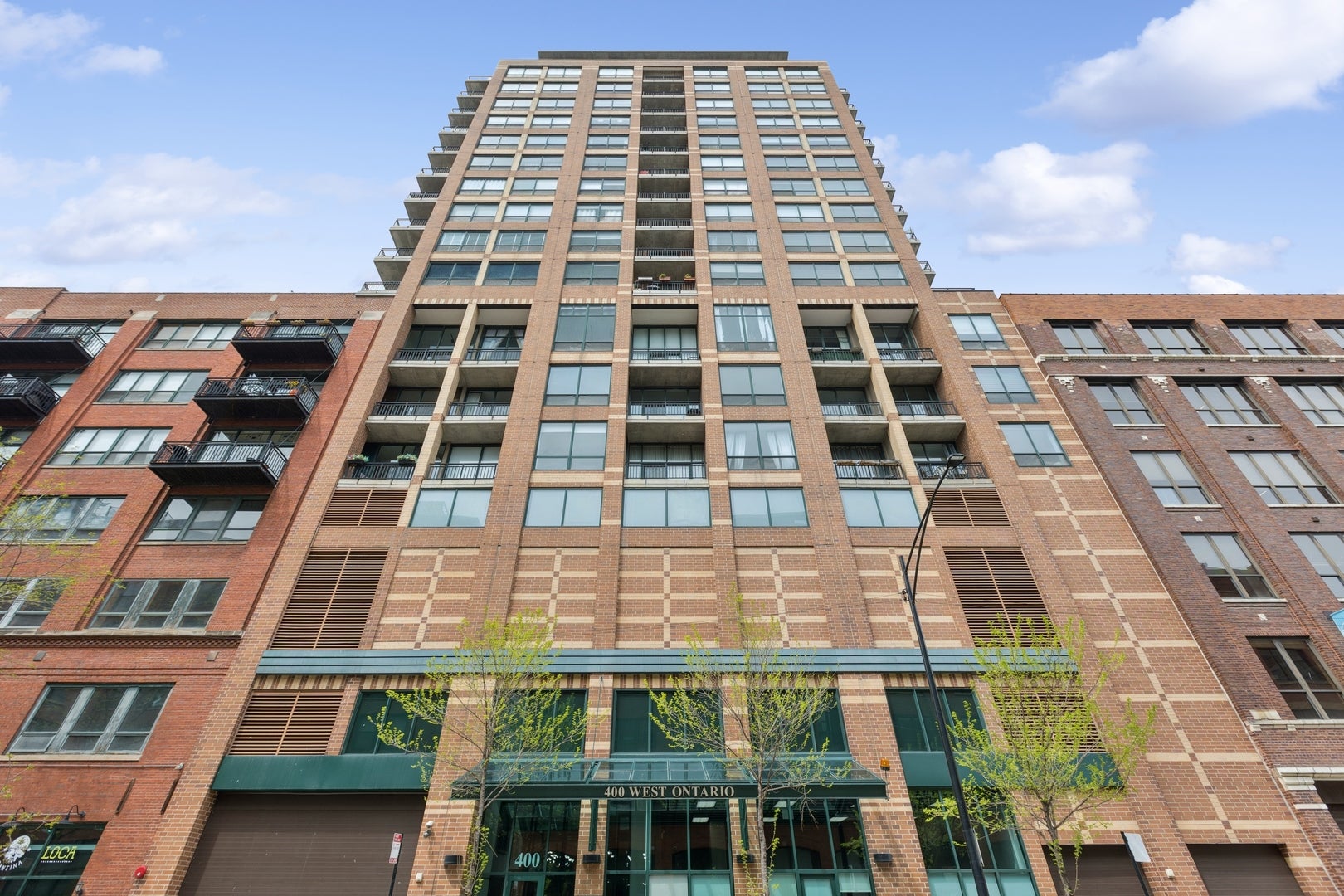 400 W Ontario Street 510 — photo