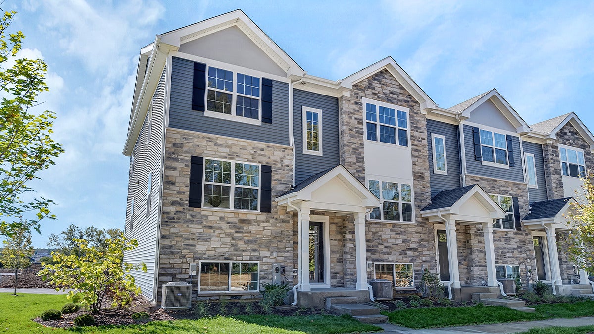 1305 Foxglove Drive — photo