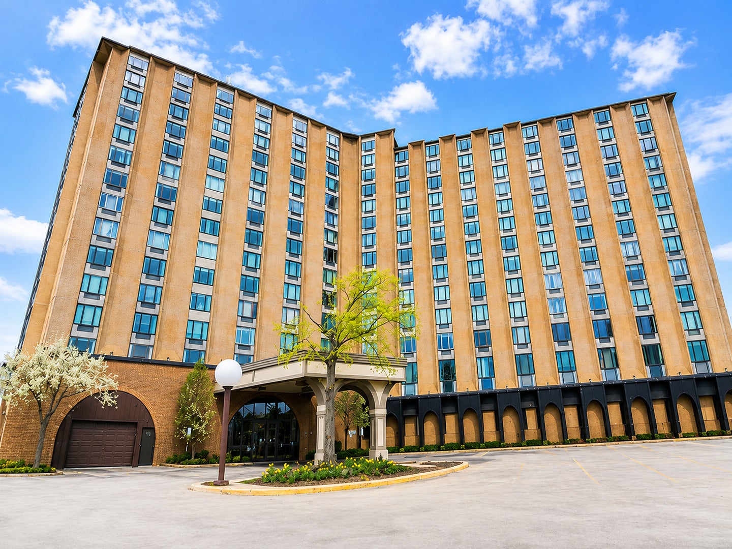 1 Renaissance Place 720 — photo