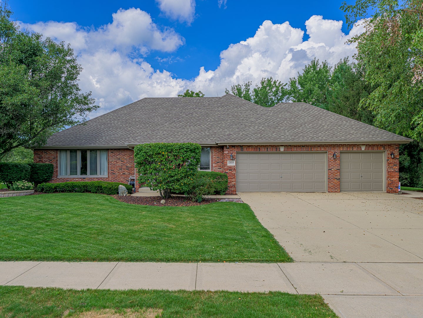 12054 Blackthorne Ridge Drive — photo