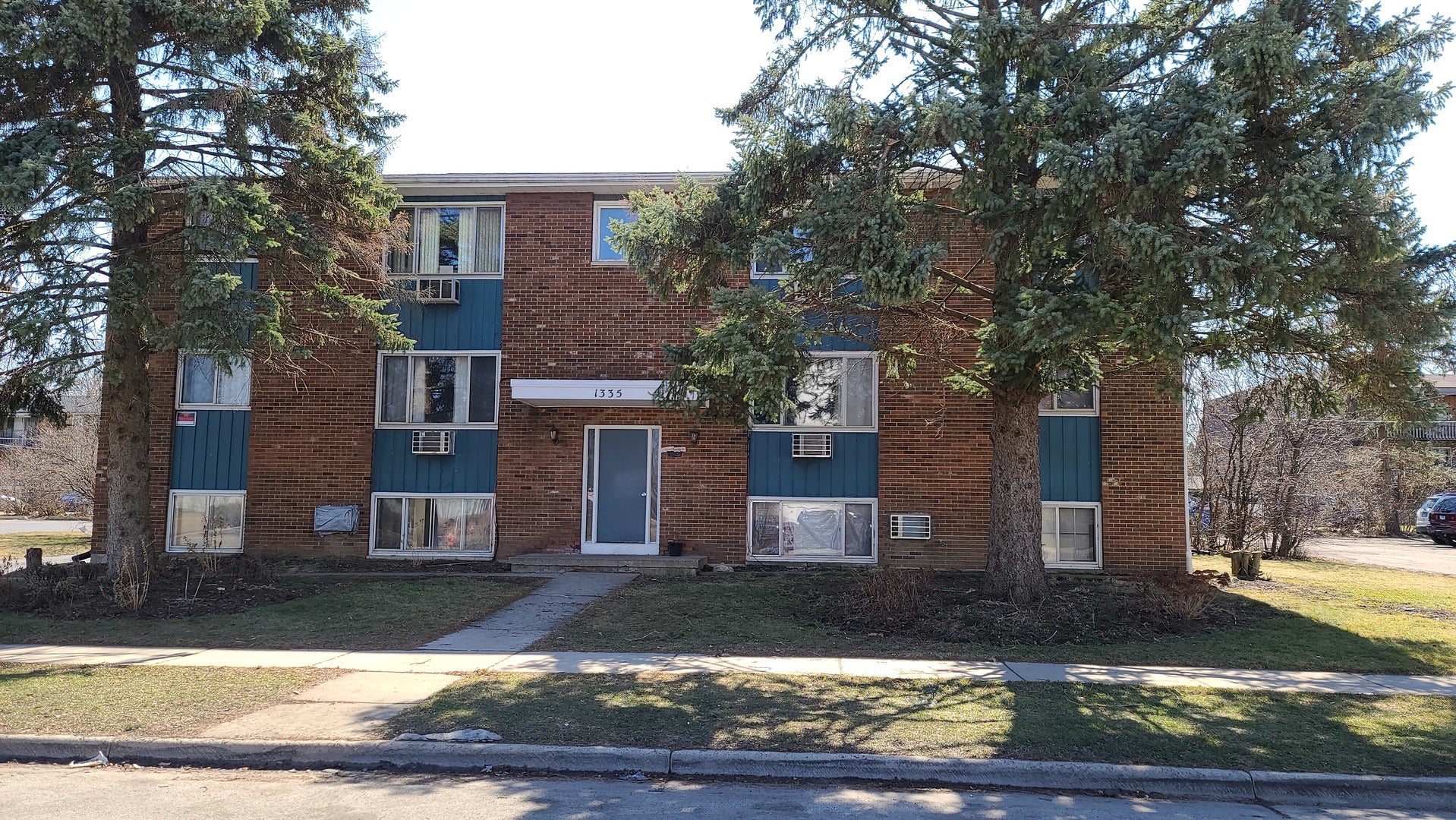 1335 Abbott Drive 3 — photo