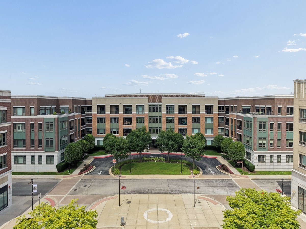 1000 Village Center Drive 405 — photo