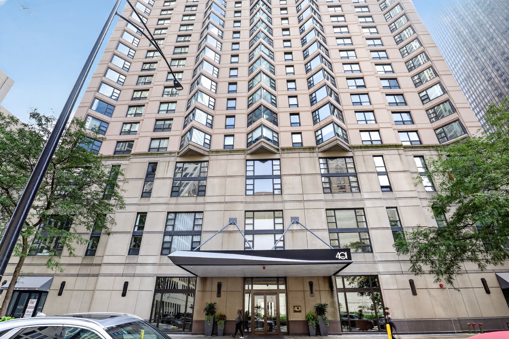 401 E Ontario Street 2203 — photo