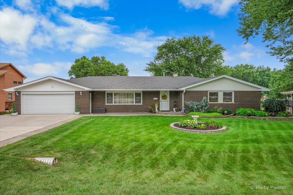 2614 Lauderdale Court — photo