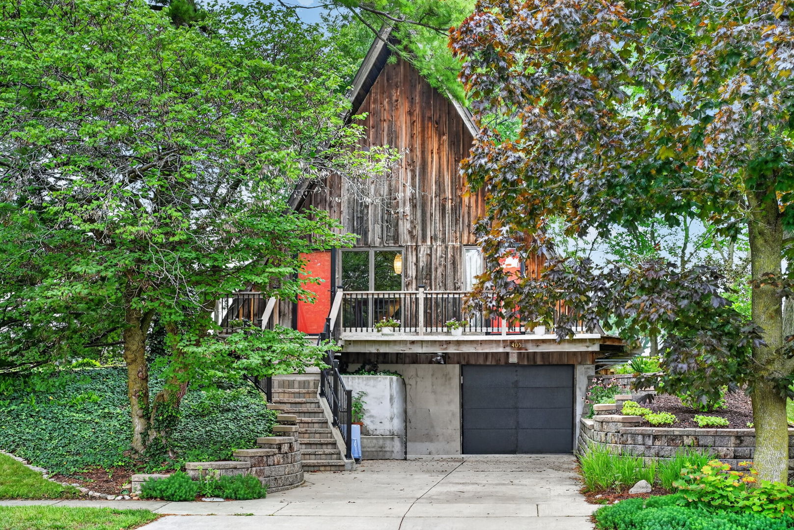 405 Fairmont Drive — photo