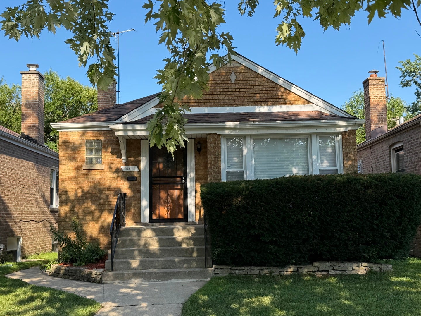 14211 S Wentworth Avenue — photo