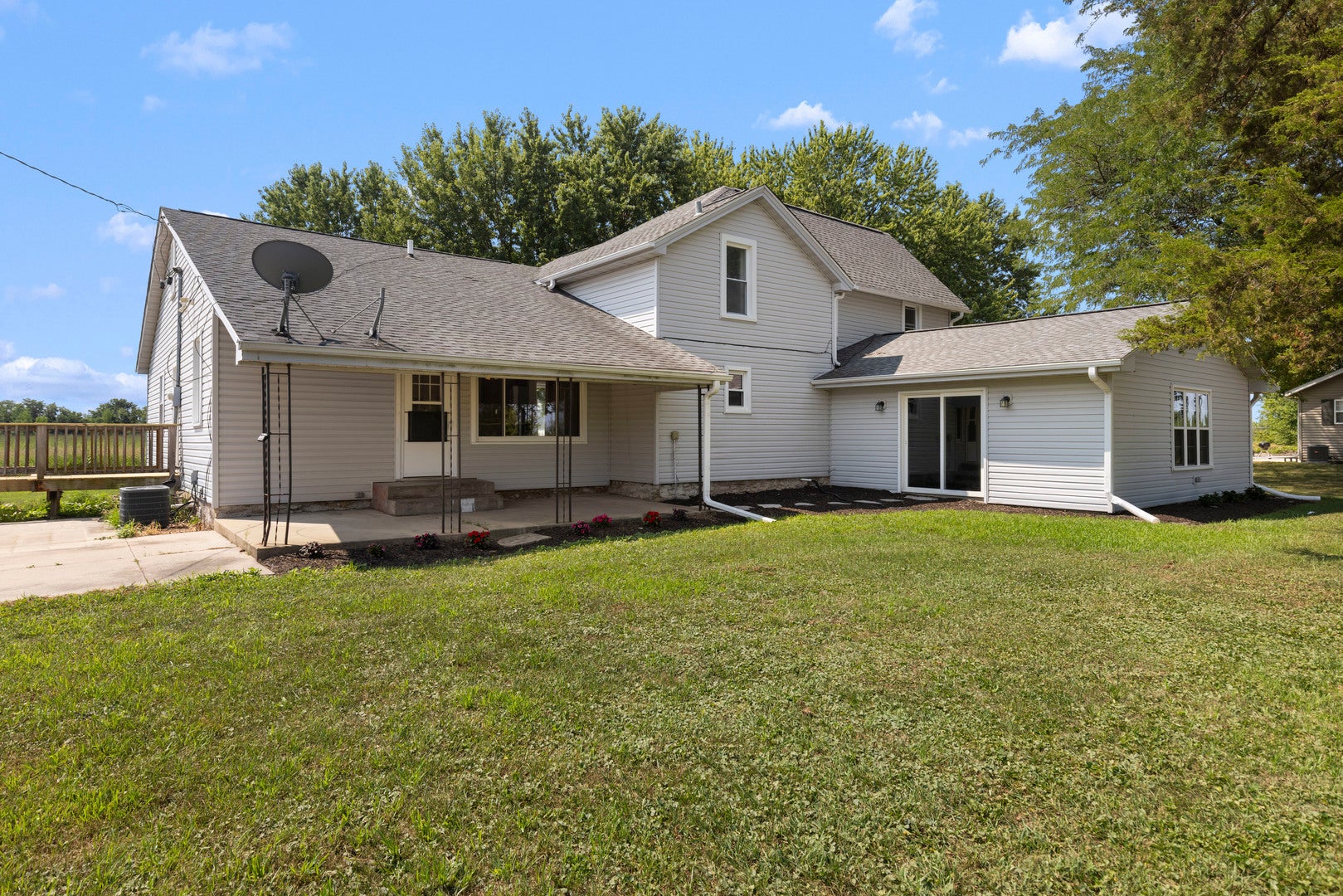 16108 Anderson Road — photo