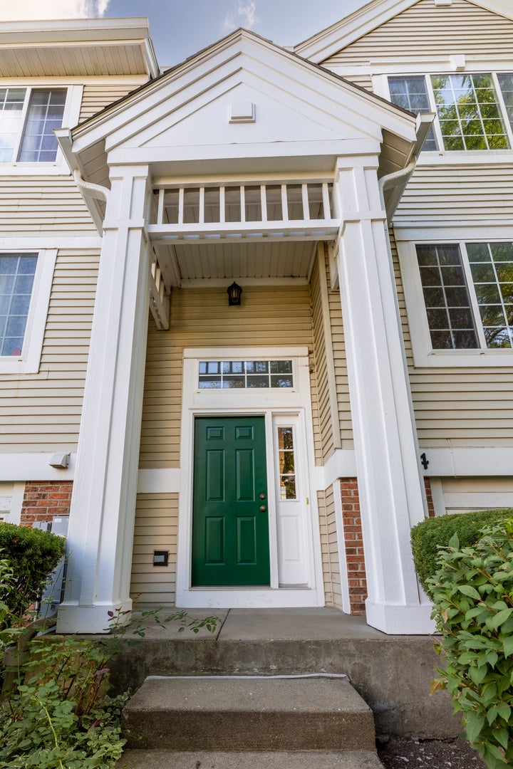 1704 Sienna Court — photo