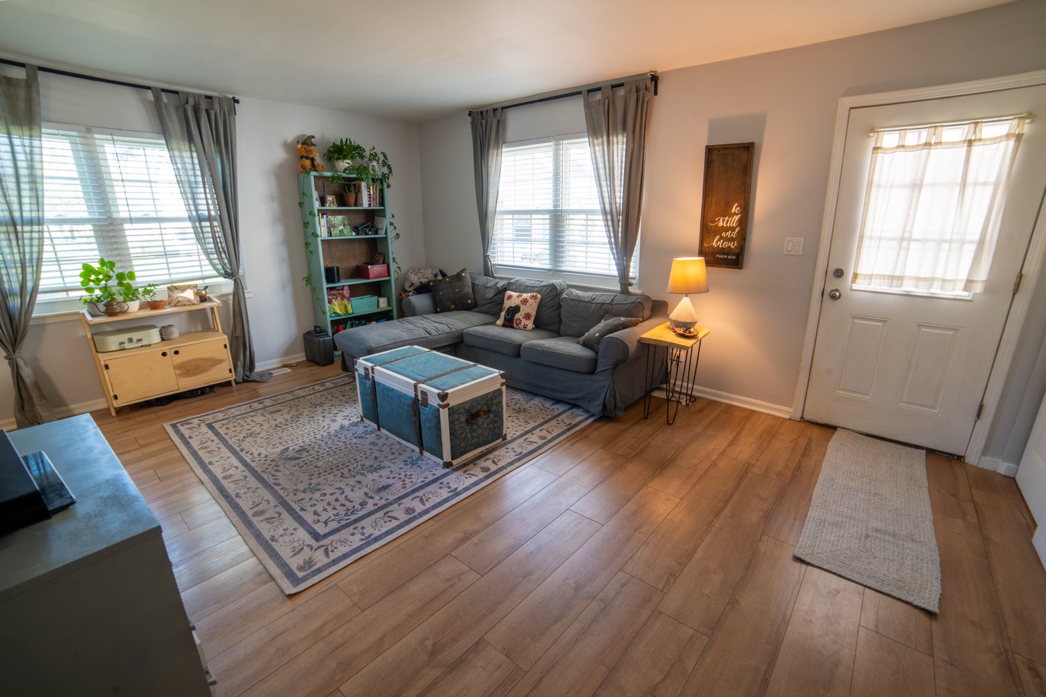 Home in Wheaton, IL 60189 — photo 3