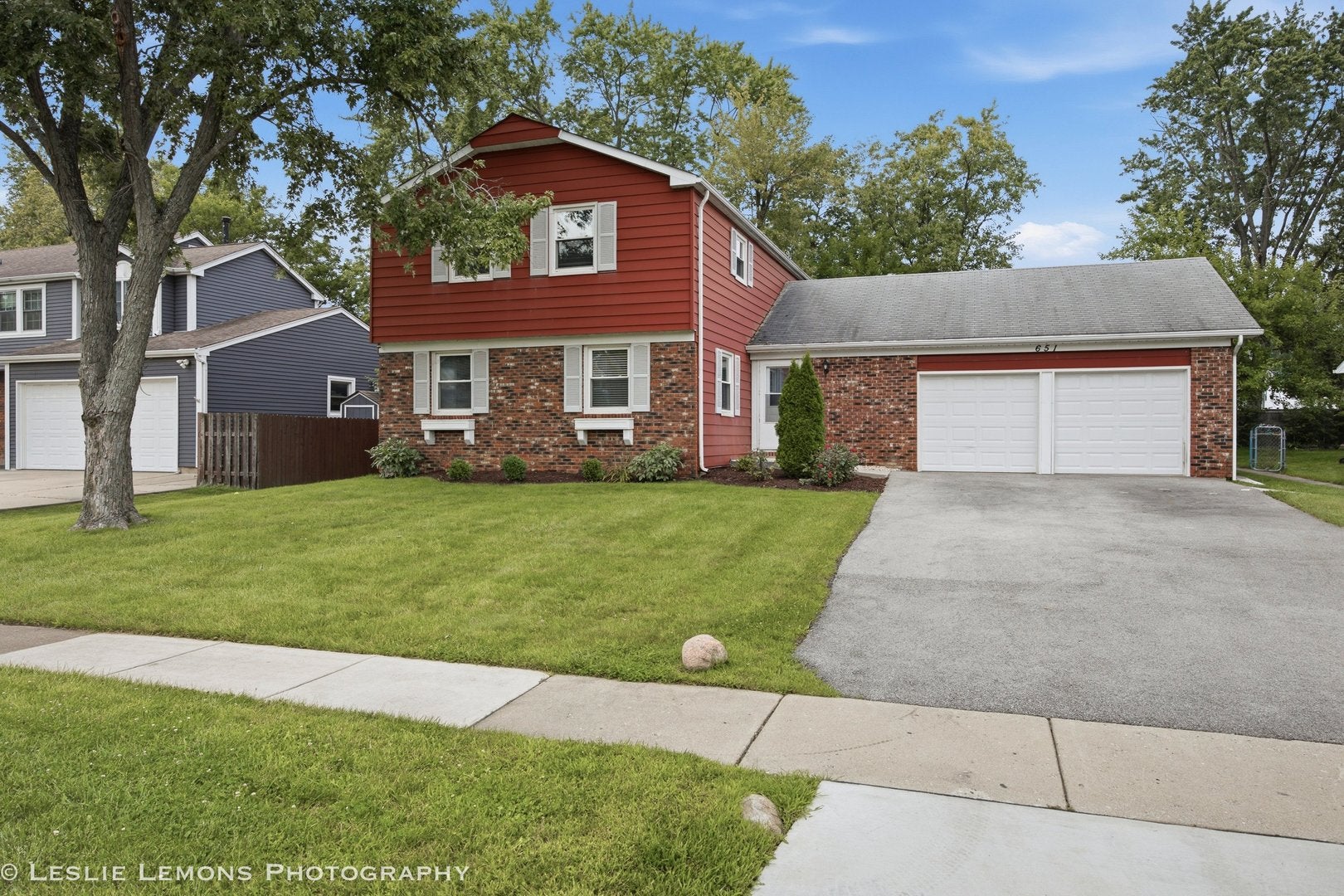 651 Woodhollow Lane — photo