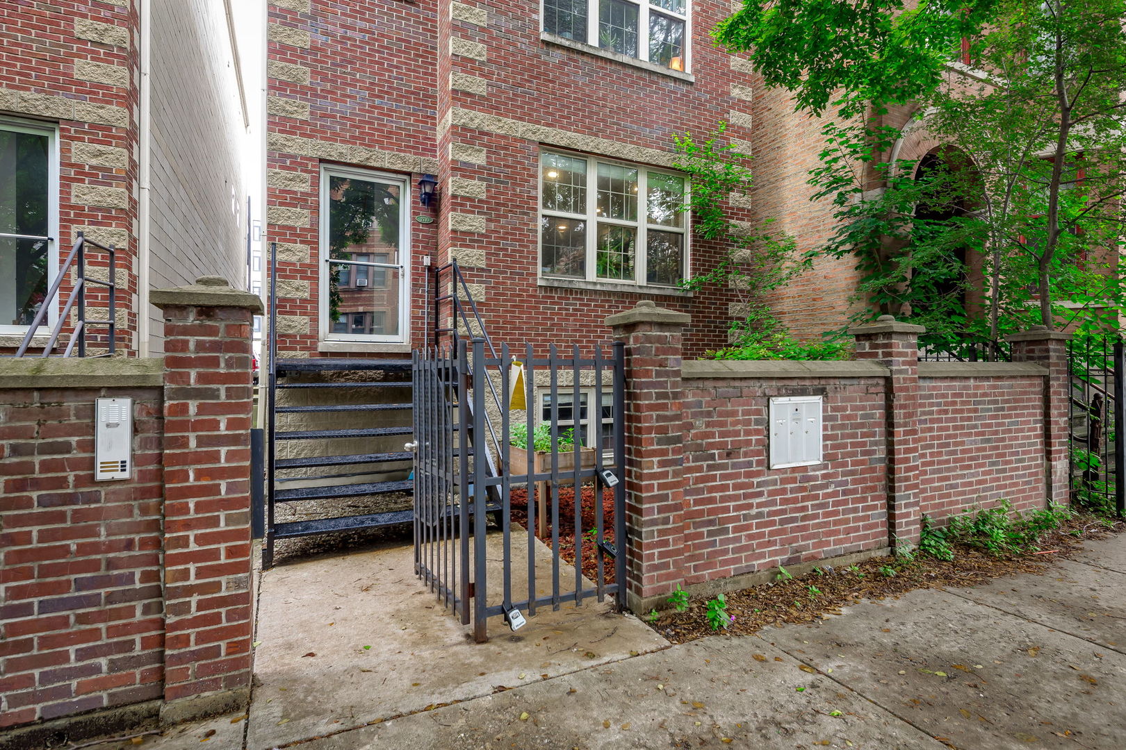 2710 W Haddon Avenue 1 — photo