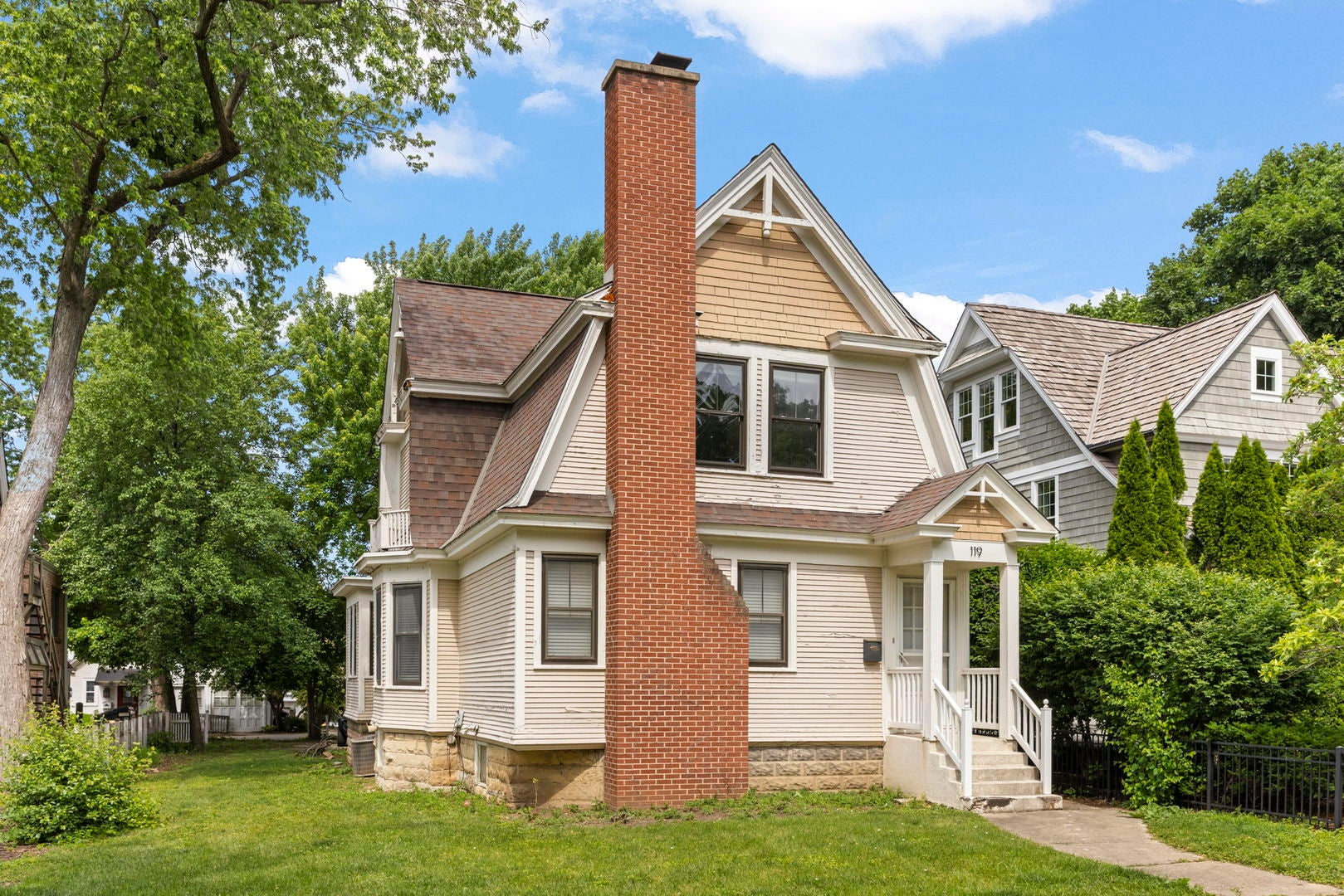 119 S Ellsworth Street — photo
