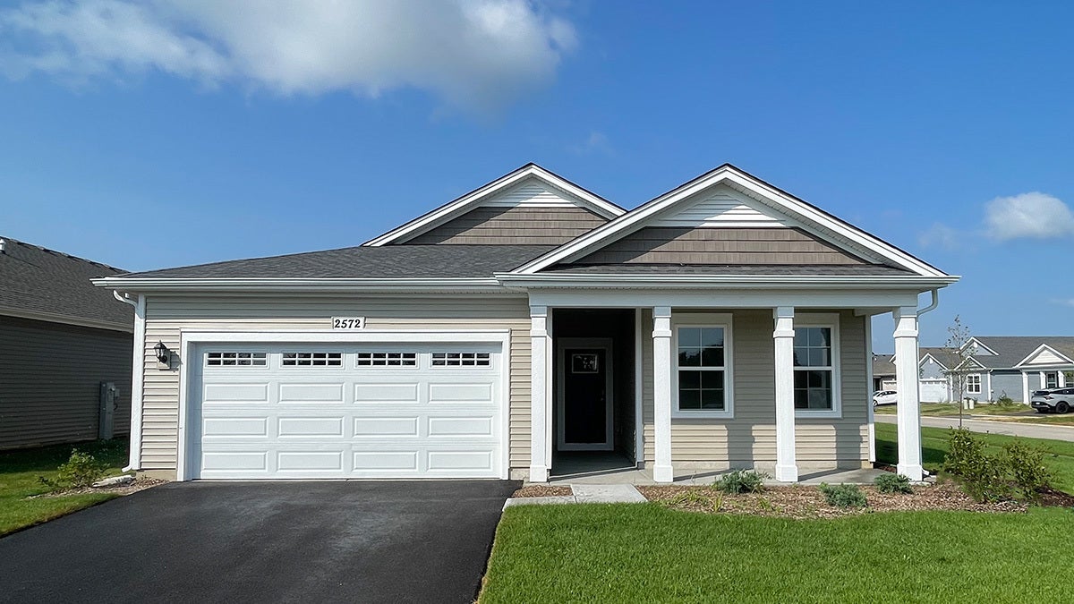 2572 Skye Drive — photo