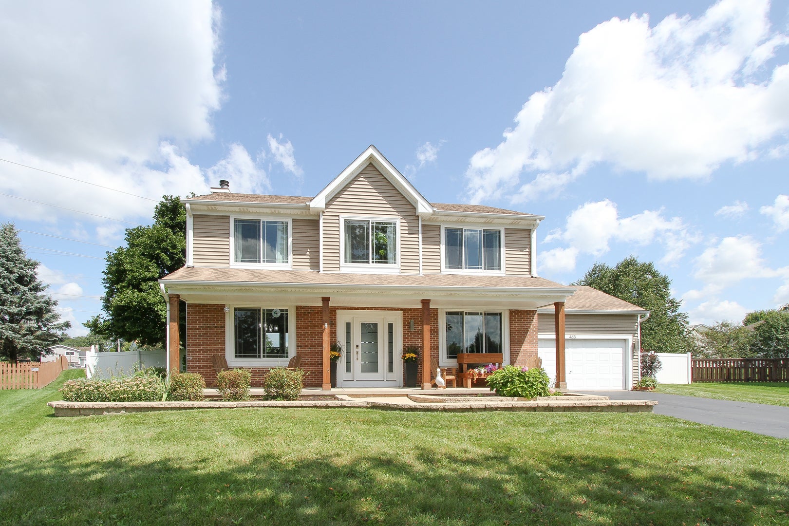 465 Spring Ridge Drive — photo