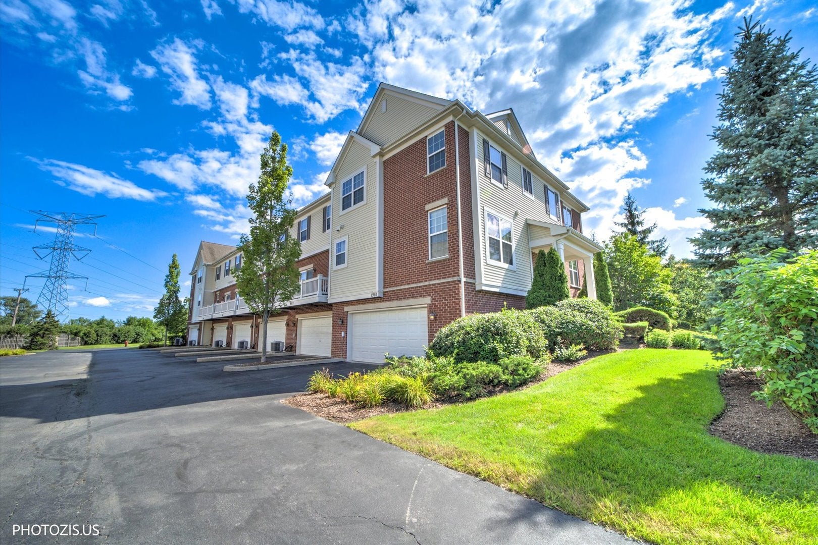 1951 Potomac Court — photo