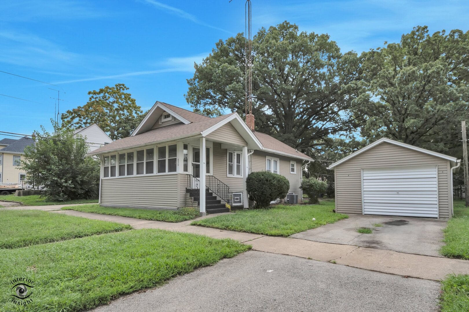 850 E Bourbonnais Street — photo