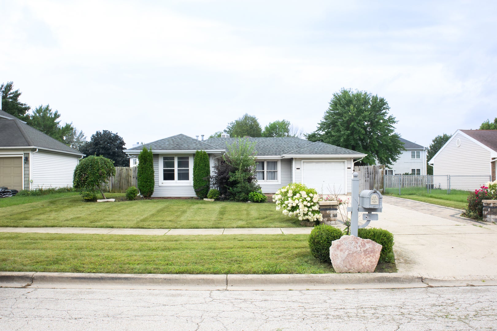 921 Shady Lane — photo