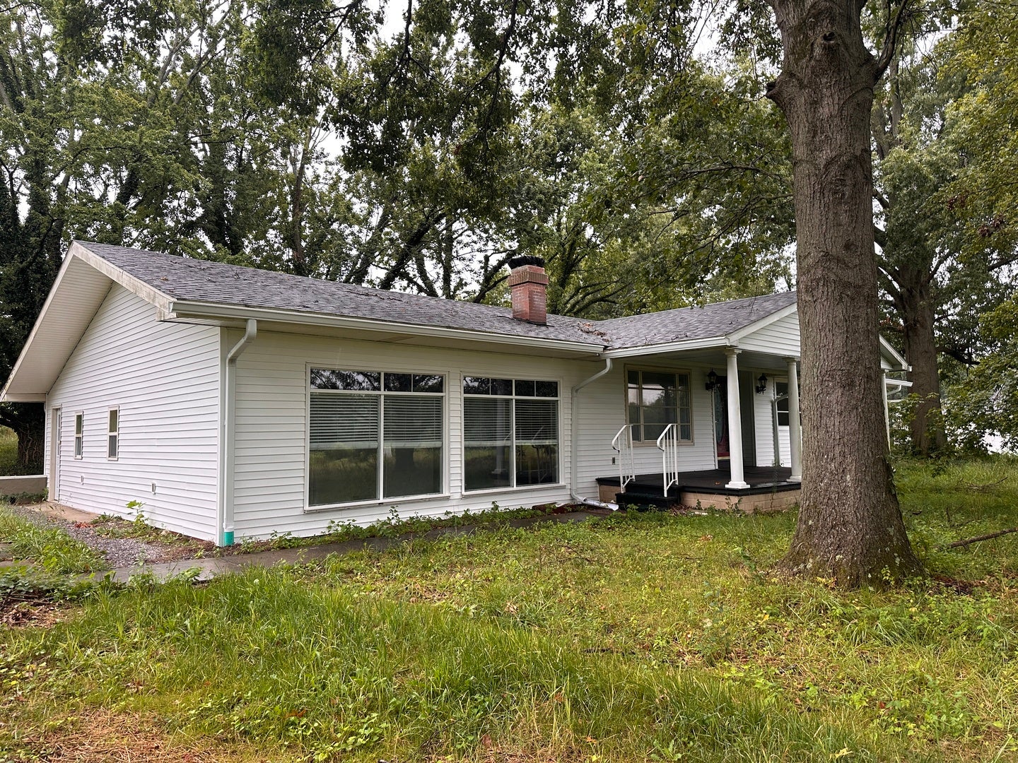 380 Golf Course Road — photo
