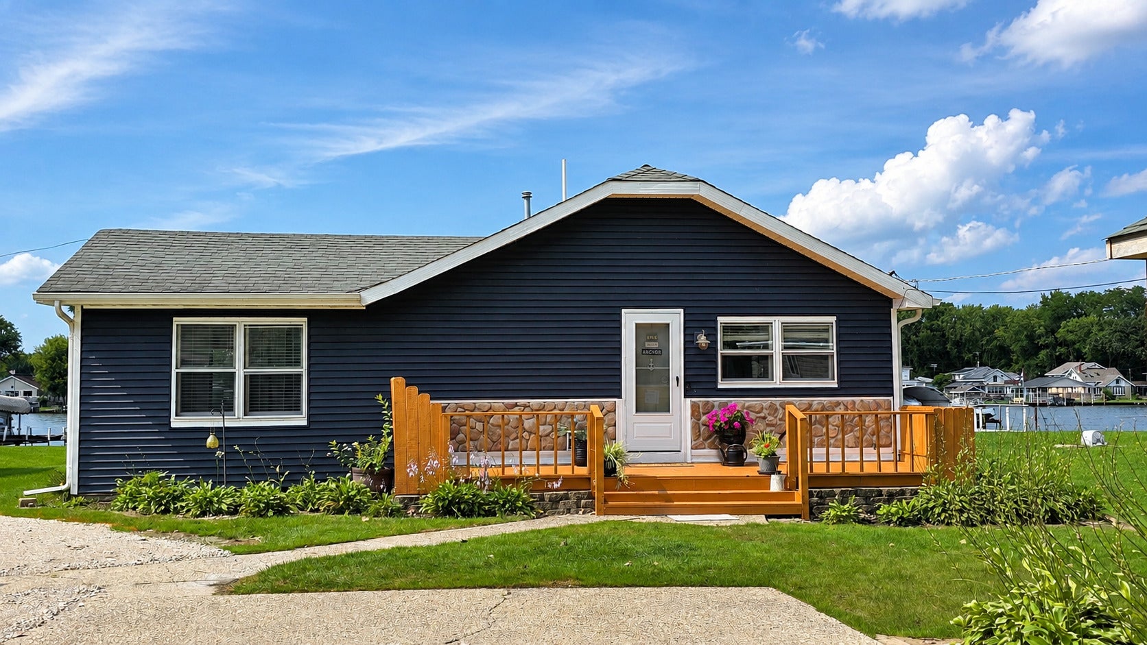 1614 River Terrace Drive — photo