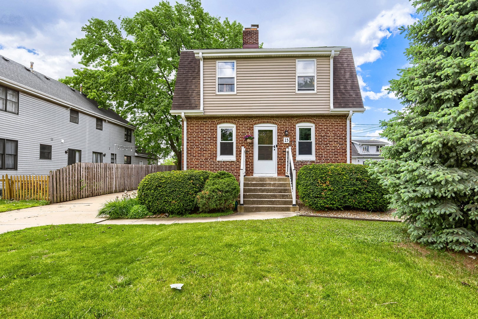 15 W Ann Street — photo