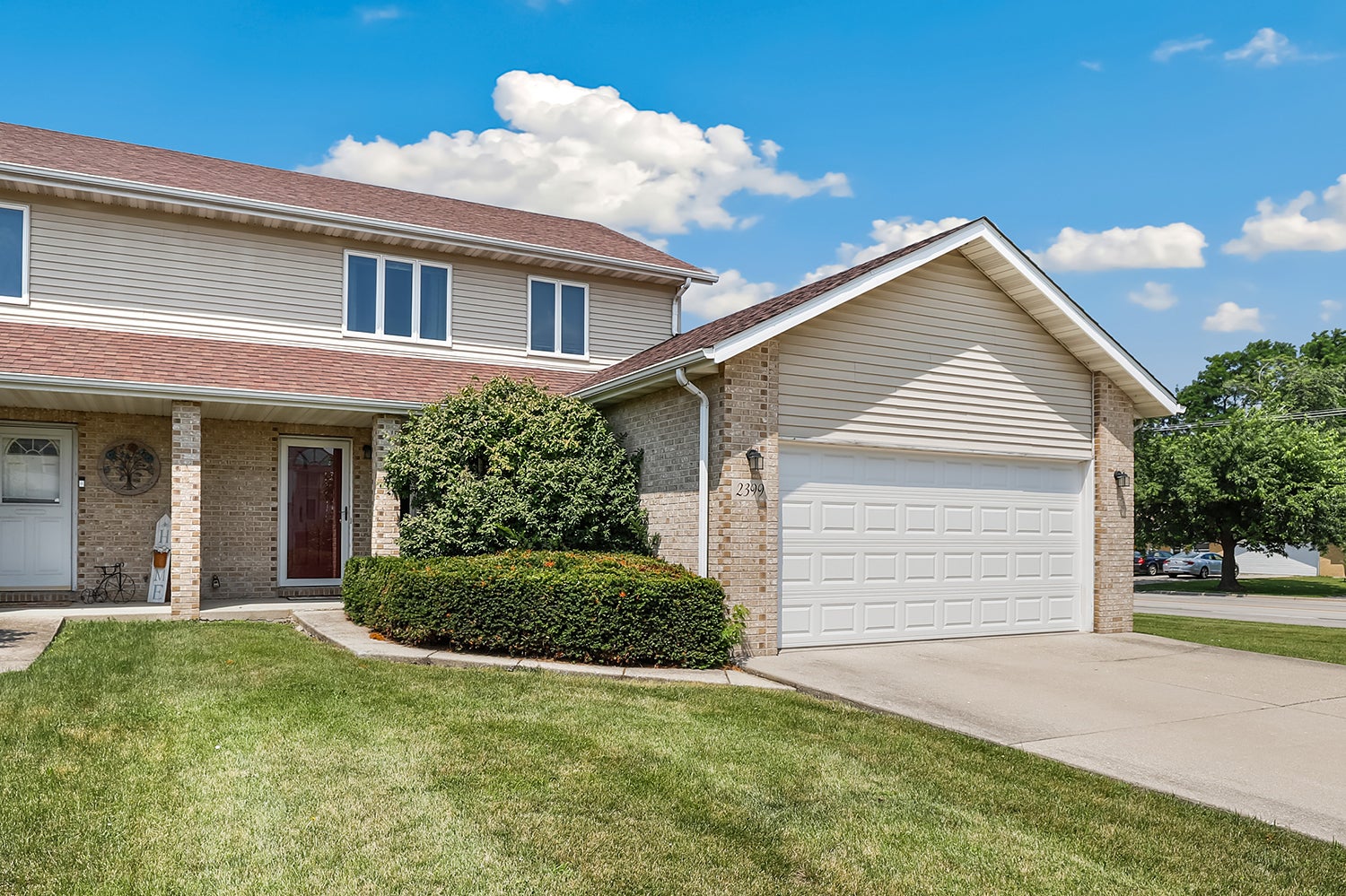 2399 Caton Crest Drive — photo