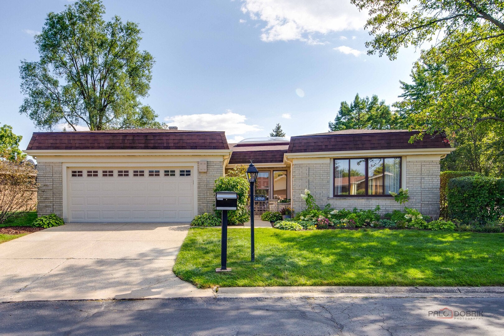 2457 Seville Circle — photo