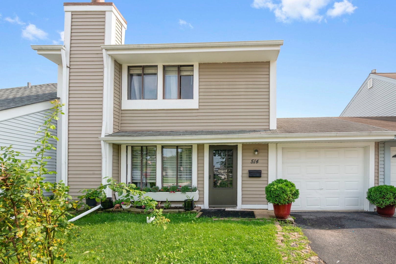 514 Gardiner Court — photo