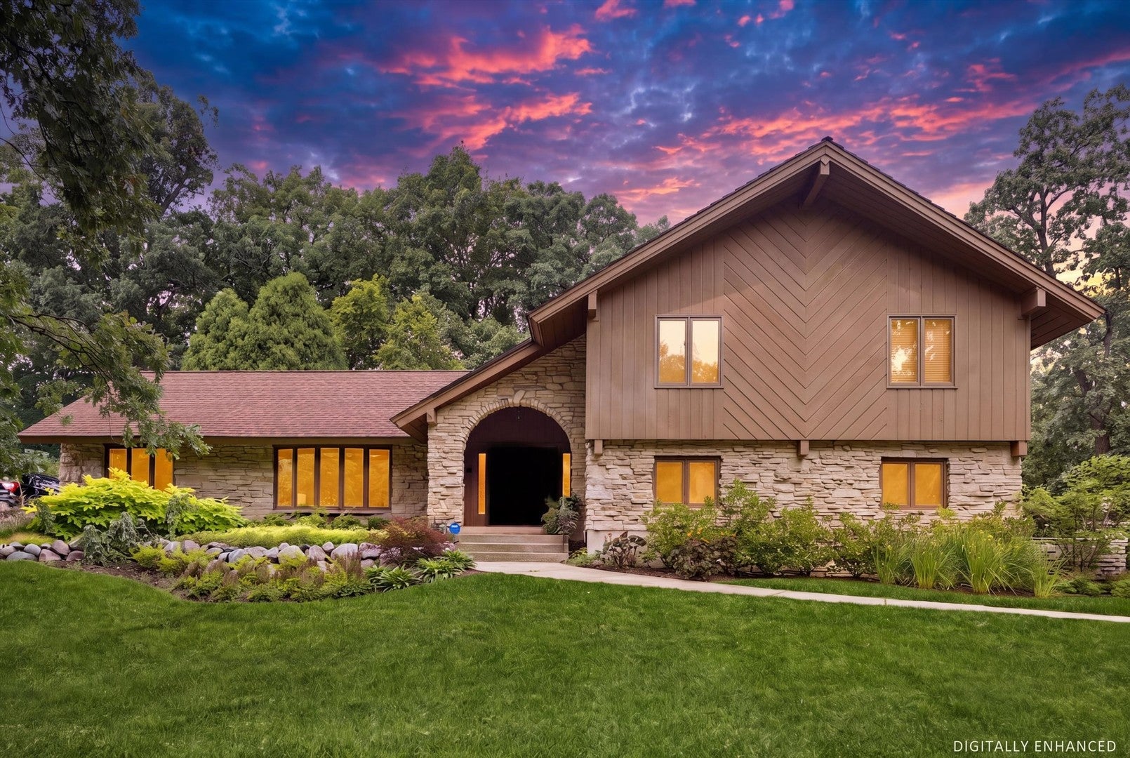 8648 Wedgewood Drive — photo