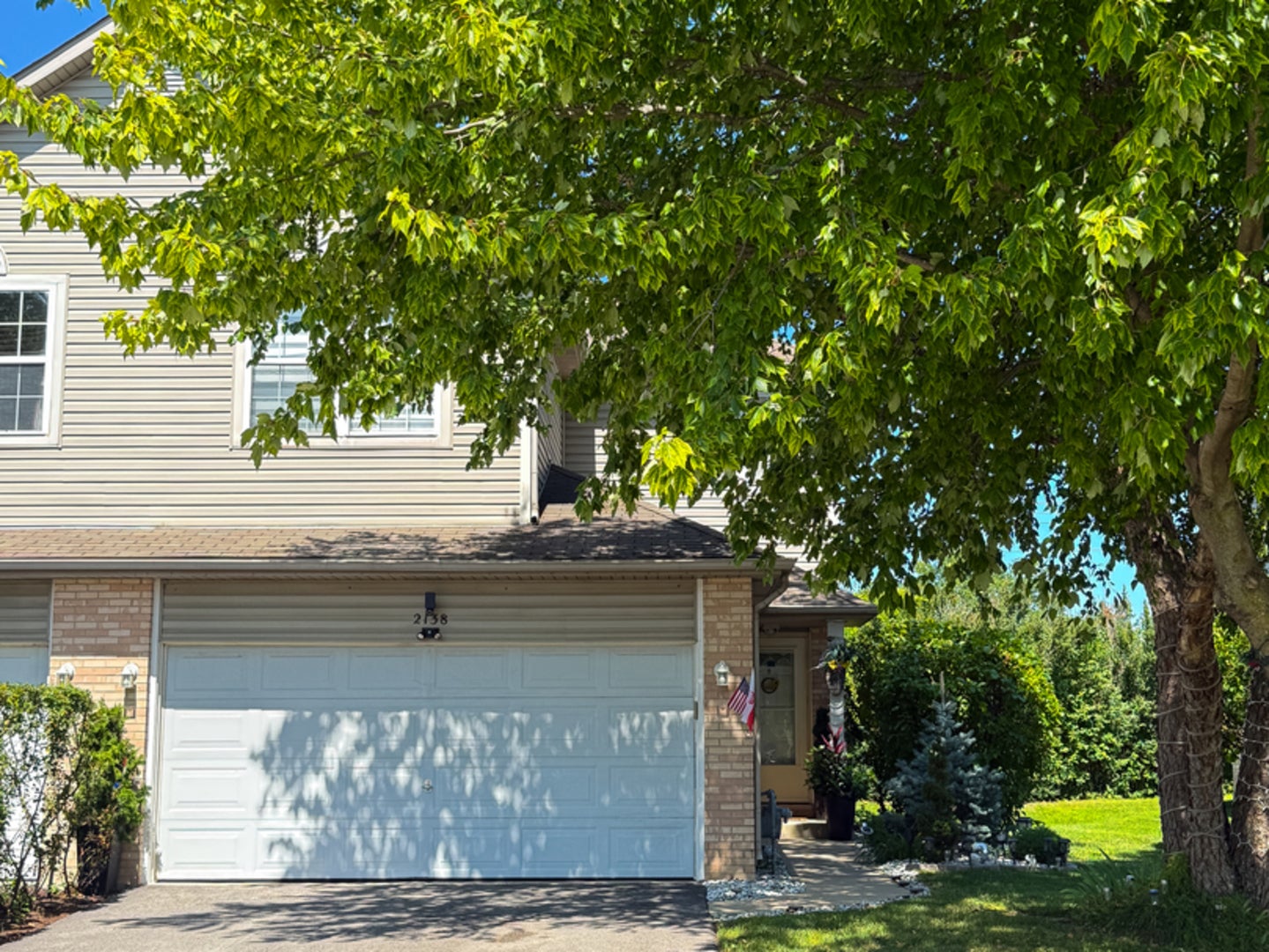 2138 W Adobe Drive 2138 — photo