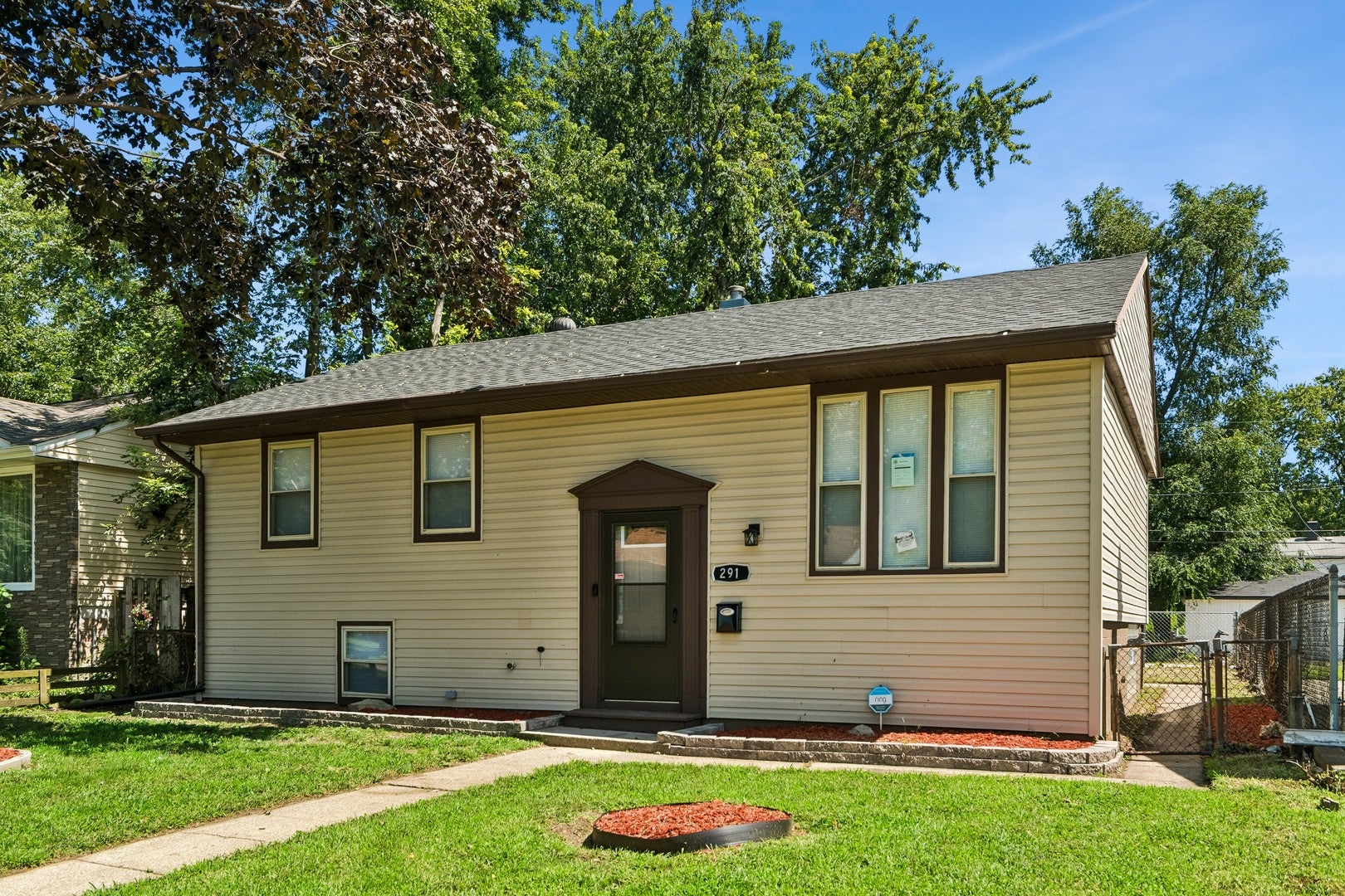 291 Clyde Avenue — photo