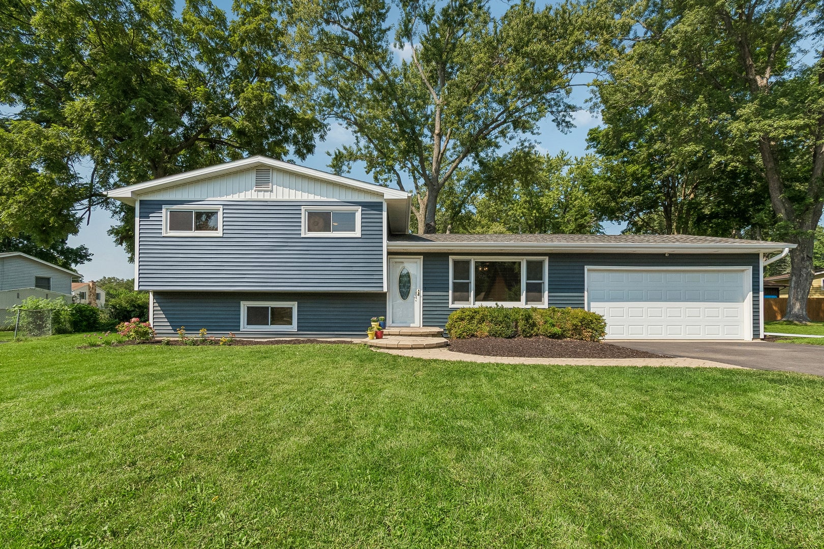 10009 NW Circle Drive — photo