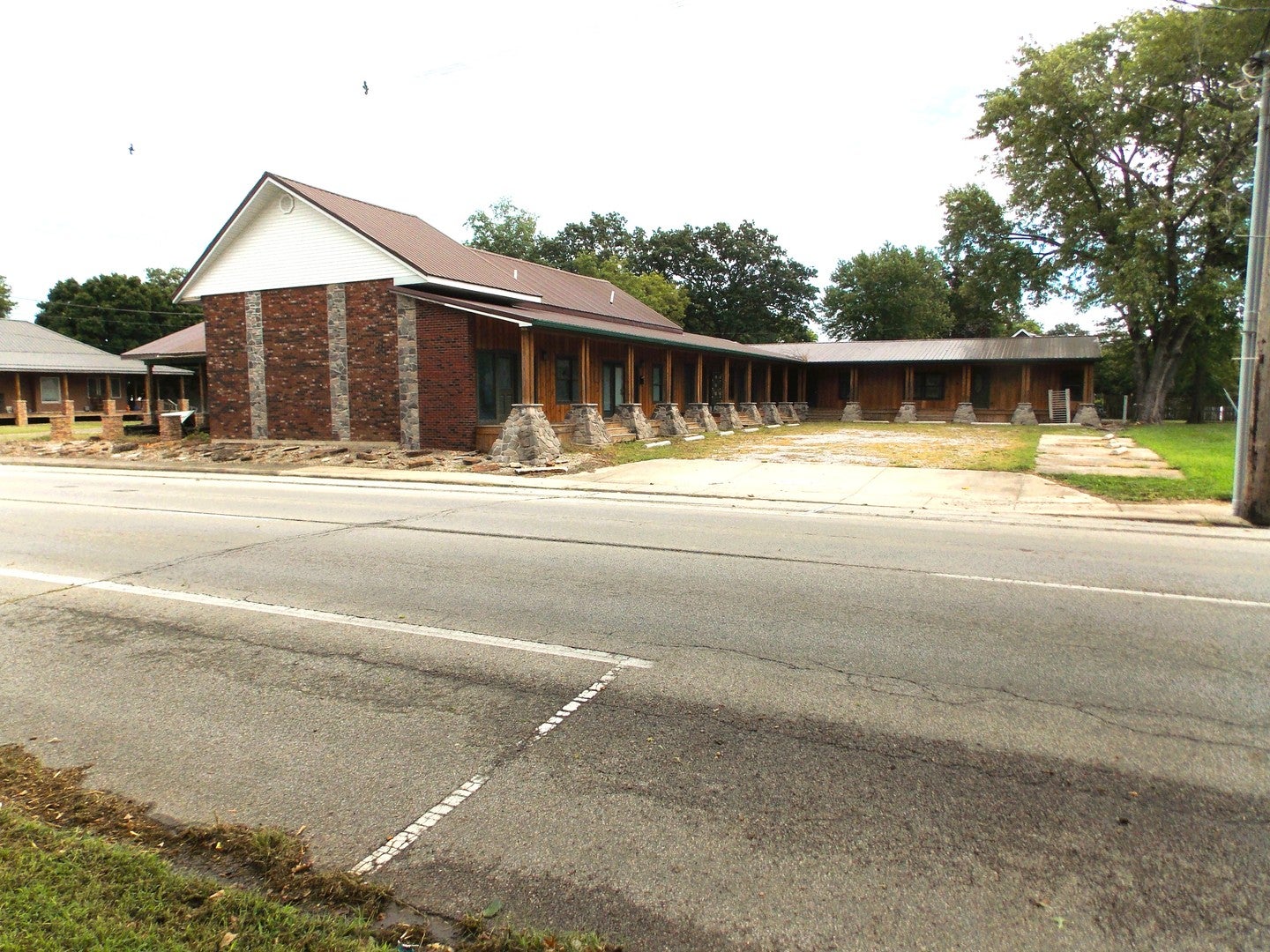 223 N Broadway Street — photo