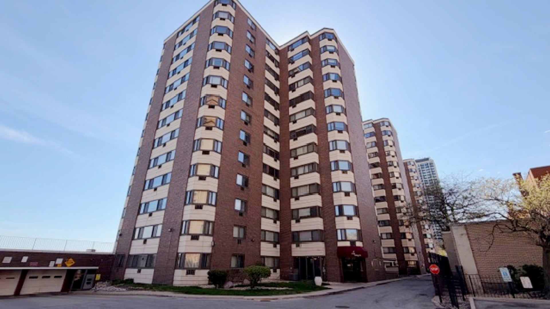 7337 S South Shore Drive 1124 — photo