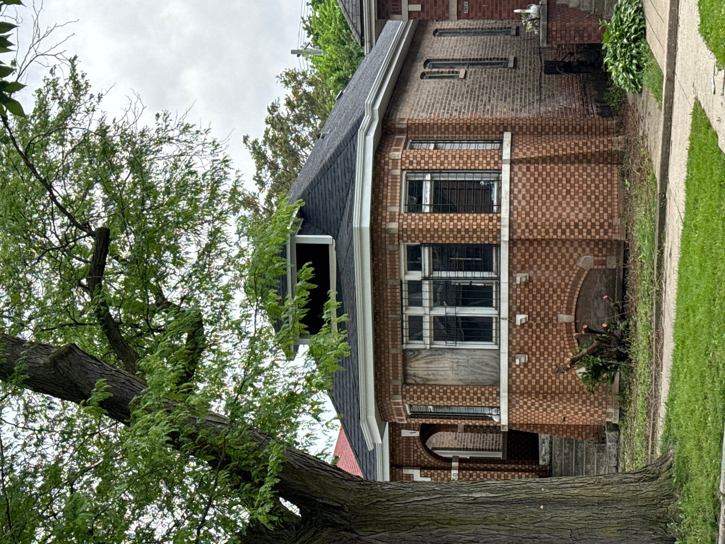 8350 S Green Street — photo