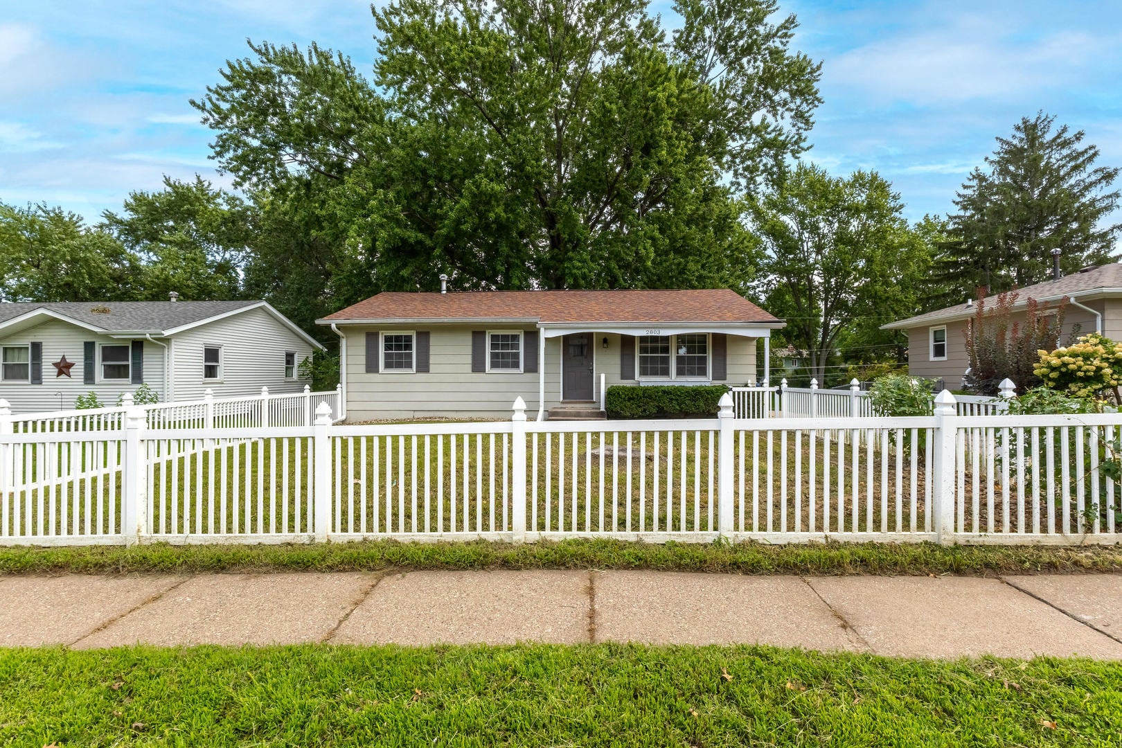 2803 N Pine Street — photo