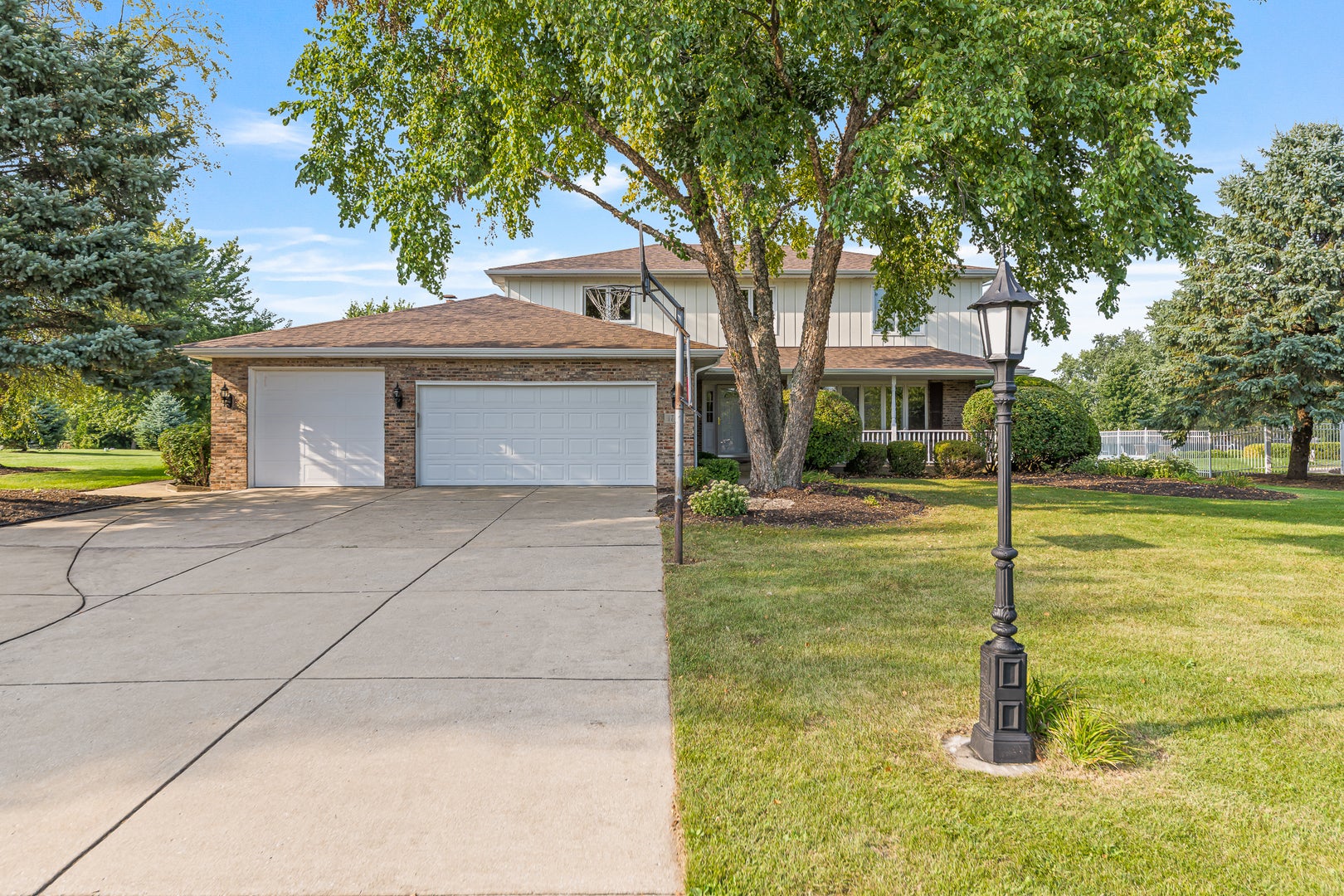 1761 Pheasant Lane — photo