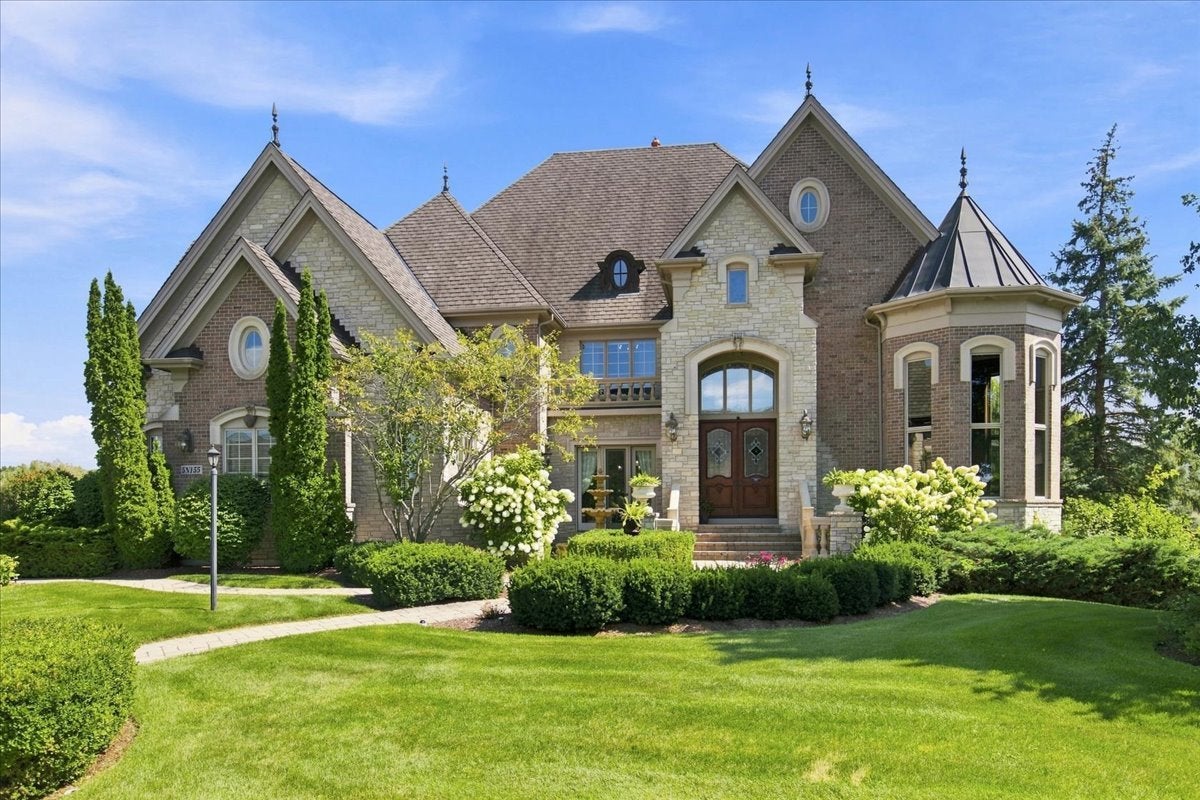 5N155 Prairie Rose Drive — photo