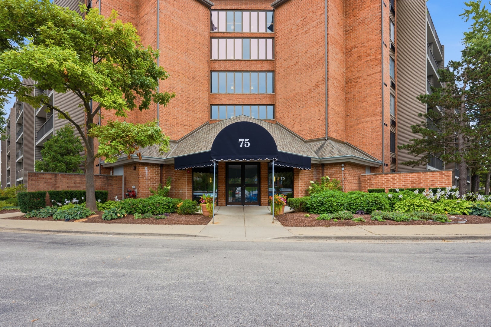 75 Kristin Circle 309 — photo